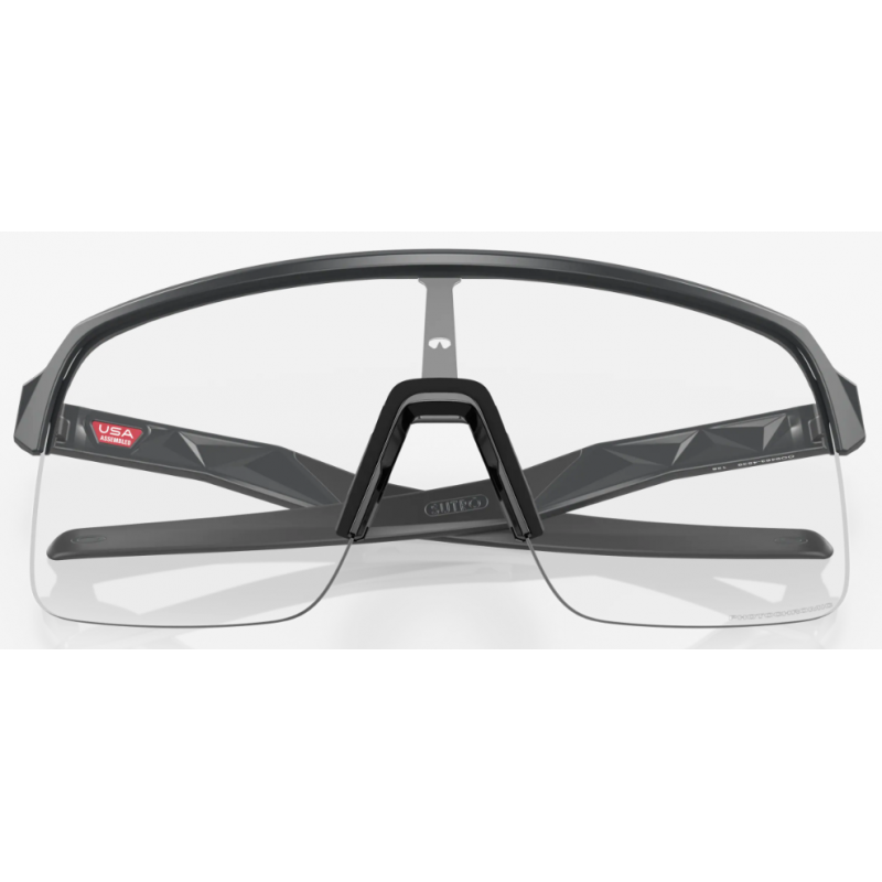 Oakley Sutro Lite Matte Carbon lentille Clear photochromique OO9463-4539