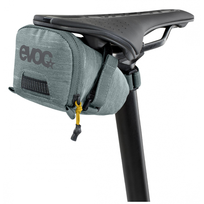 Evoc Sacoche de selle M 0,7L en acier - Expédition 24h - offres