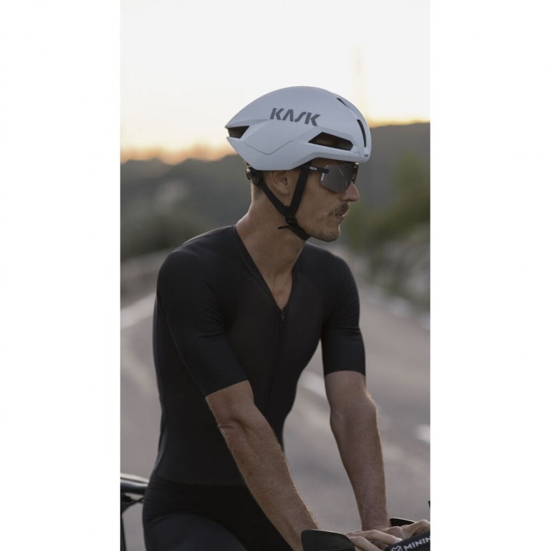 Kask Nirvana WG11 blanc mat - expédition 24h - meilleurs prix