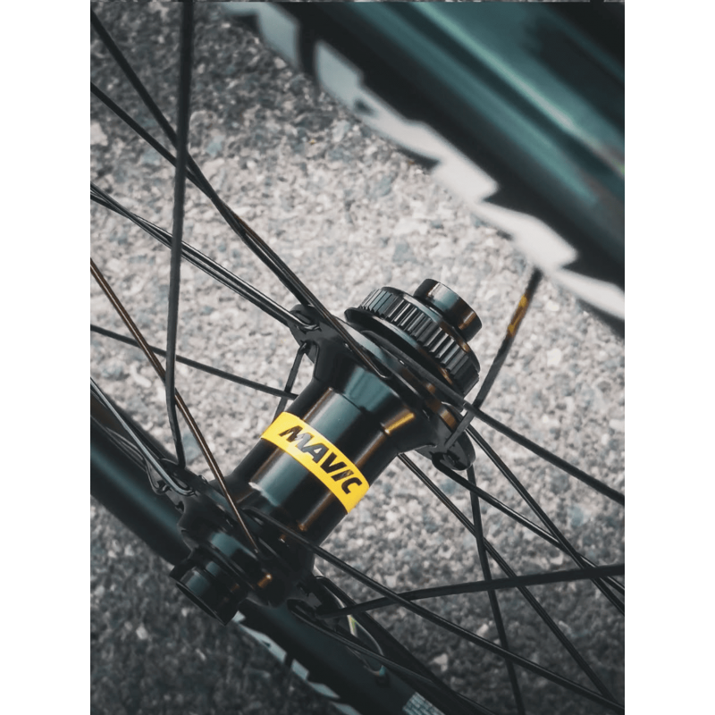 Mavic Cosmic S 42 Disc Shimano 11/12v paire de roues - expédition 24h