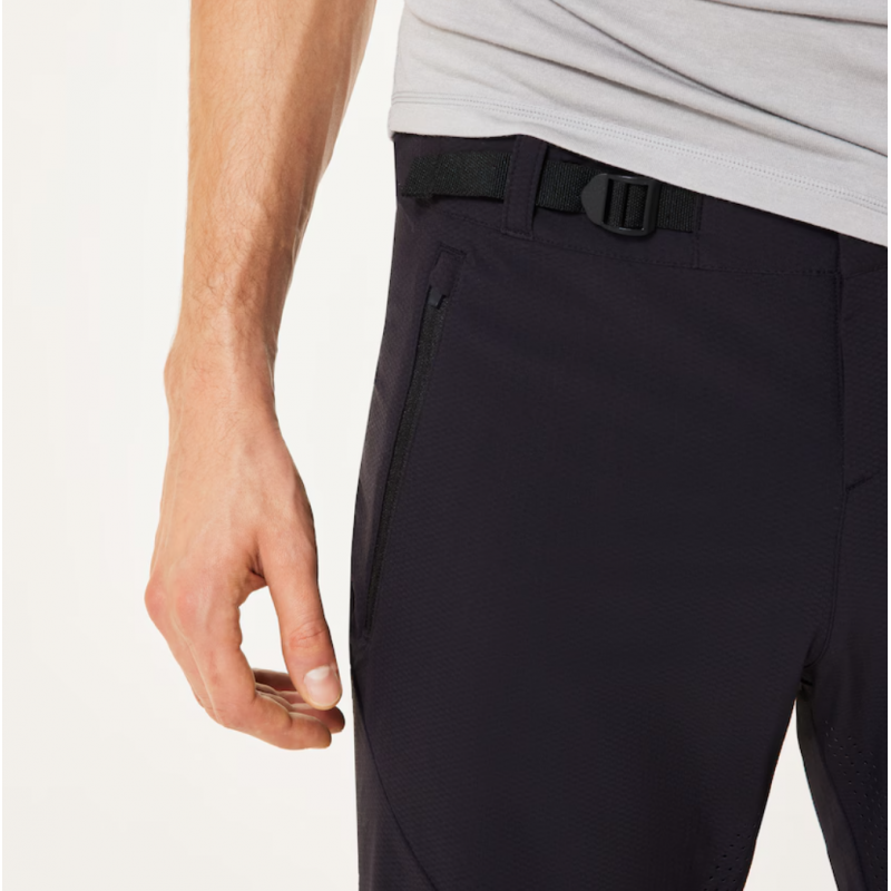 Oakley Seeker Airline noir short - expédition 24h