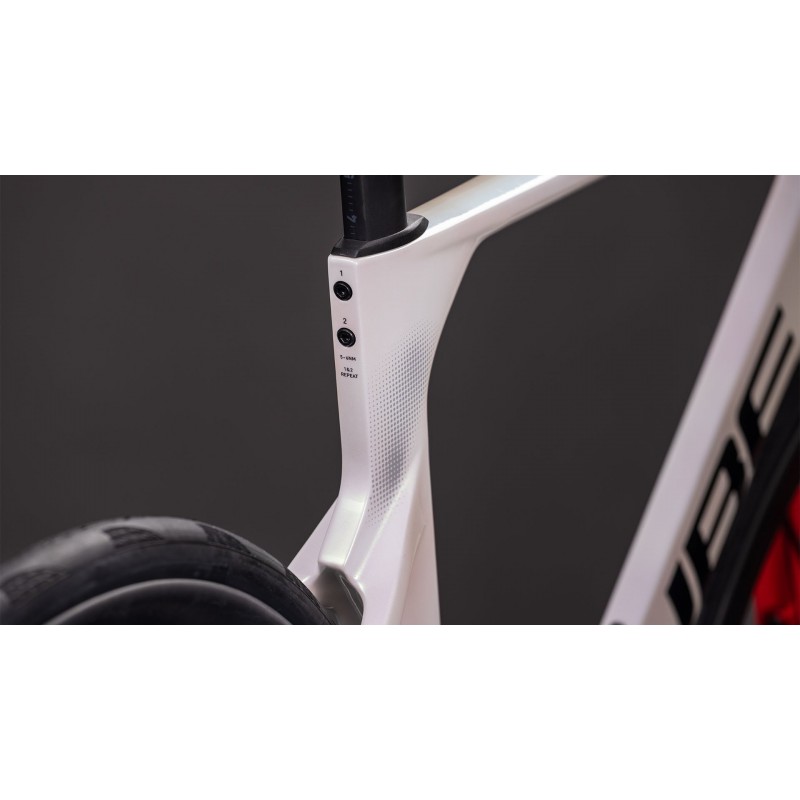 Cube Litening Aero C:68X Race 2026 | Aérodynamisme maximal