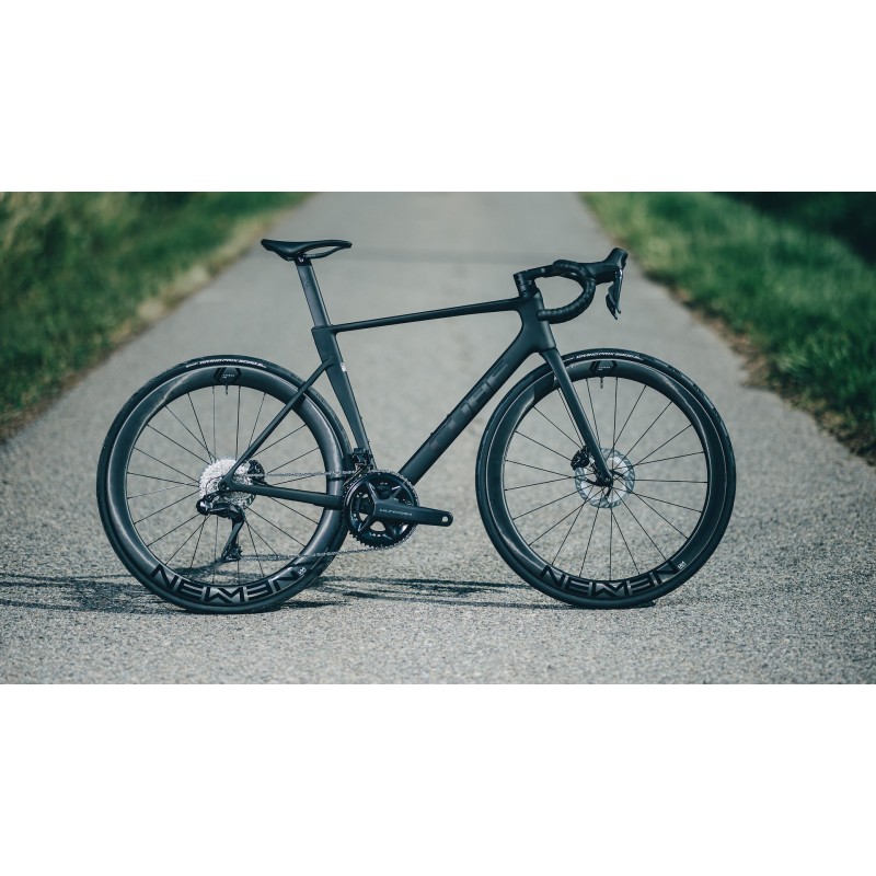 Cube Litening Air C:68X Race 2026 | Bicicleta de carretera ultraligera y aerodinámica