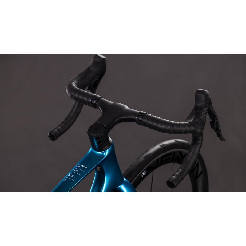 Cube Litening Air C:68X SLX 2026 | Bicicleta de carretera ultraligera