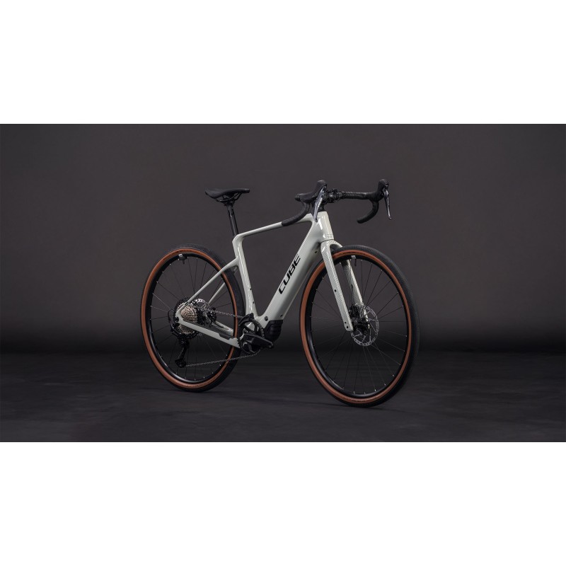 Cube Nuroad Hybrid C:62 Race 400X 2026 | E-Gravel léger et puissant