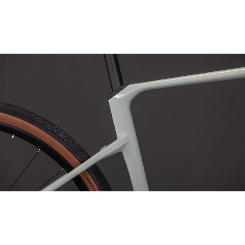 Cube Nuroad Hybrid C:62 Race 400X 2026 | E-Gravel léger et puissant