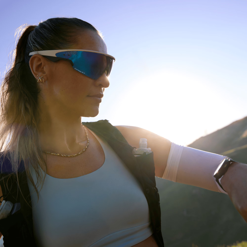 Oakley Meta Vanguard White lenta Prizm Sapphire OW8001-0652