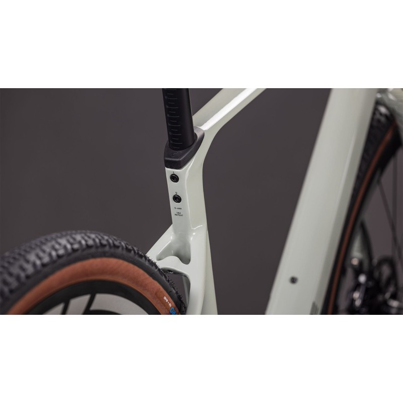 Cube Nuroad C:62 SLX 2026 | Gravel en carbone léger et racing