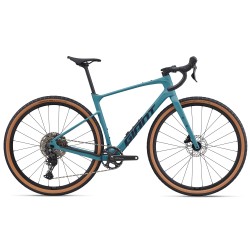 Giant Revolt Advanced 3 2026 | Gravelle en Carbone Polyvalent