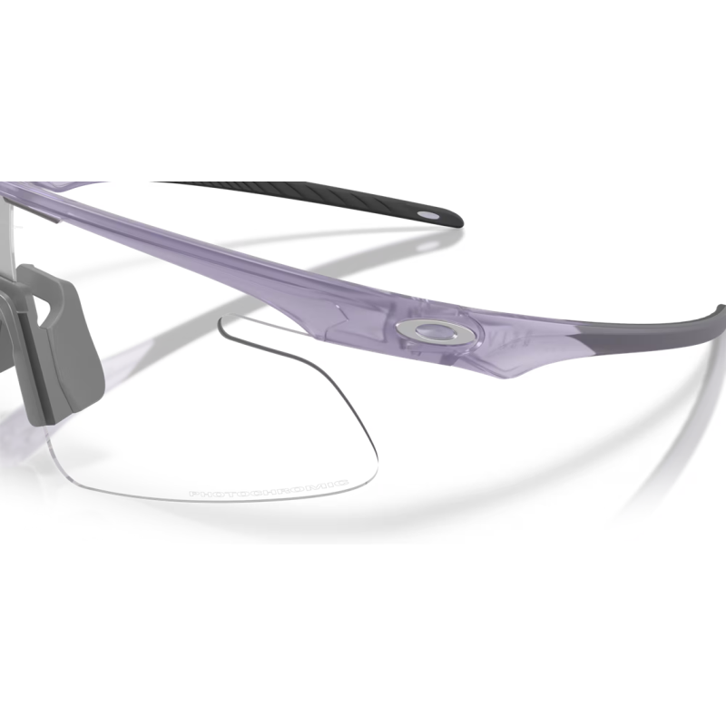 Oakley Rslv Lite mat transparent lilas Lunettes Photochromiques 952709