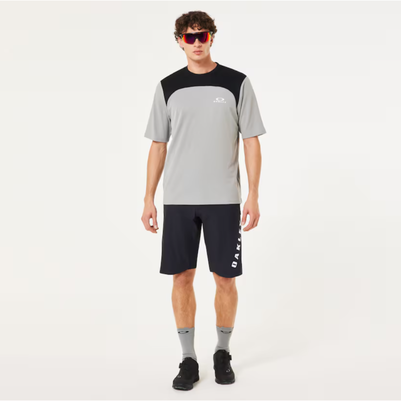 Oakley Short de free ride noir - expédition 24h