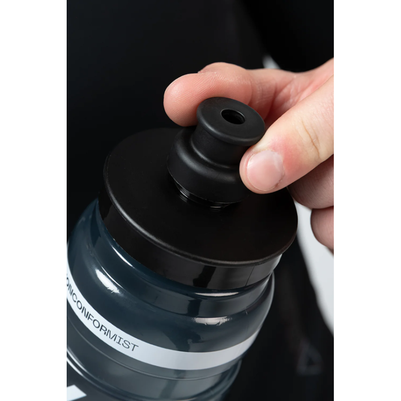 Gobik Fly 750 CC bidon fumé - expédition 24h - meilleurs prix