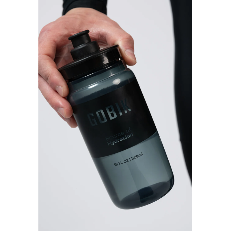 Gobik Fly 500 CC bidon fumé - expédition 24h - meilleurs prix