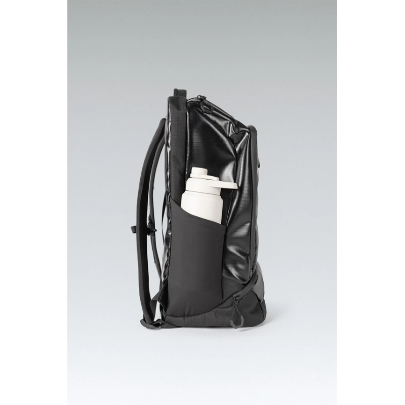 Gobik Stow True Black unisex mochila de ciclismo - envío 24h