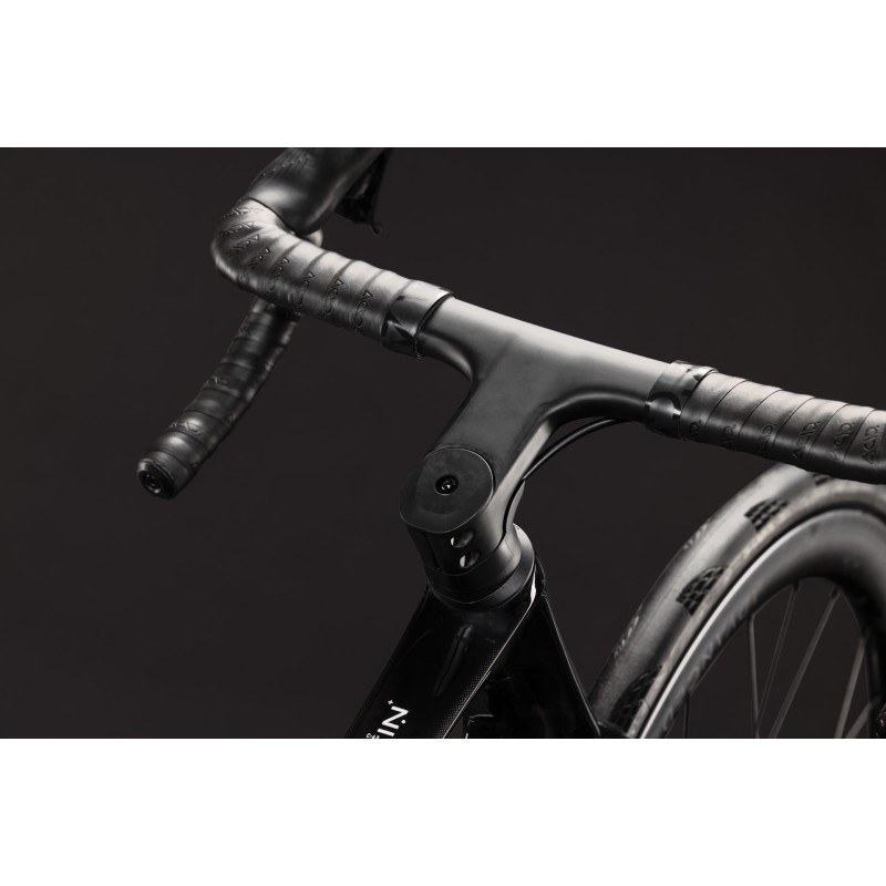 Cube Attain C:62 SLT 2027 | Ultegra Di2 et Carbone