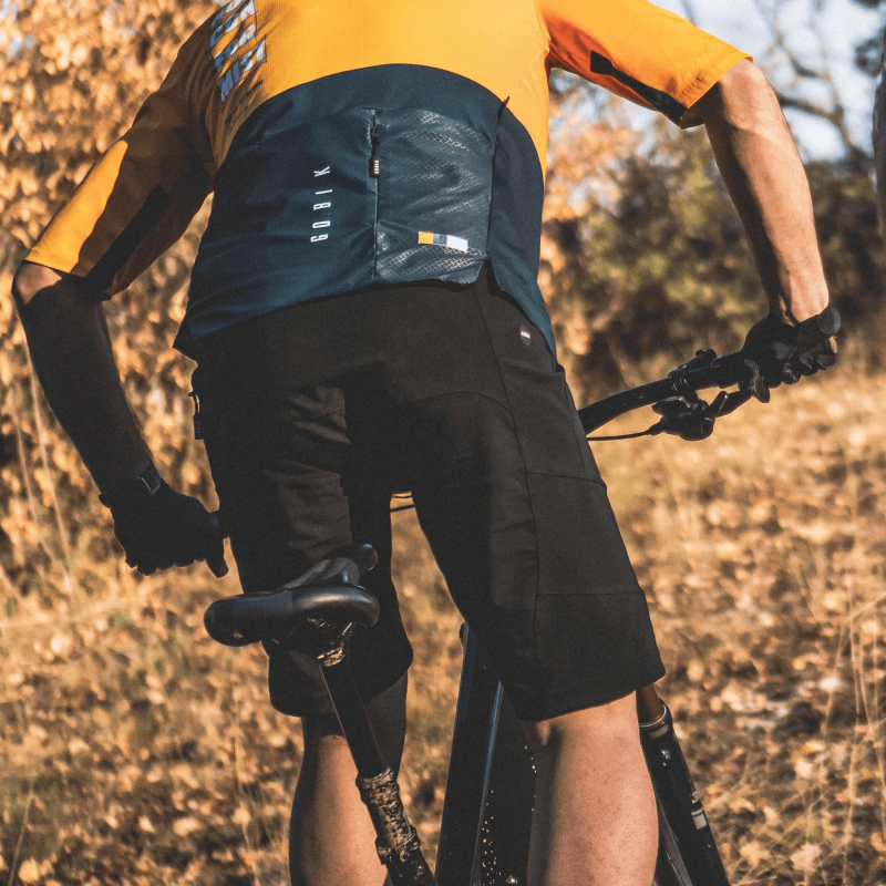 Gobik Ranger hombre negro shorts pantalón corto - Envío 24h